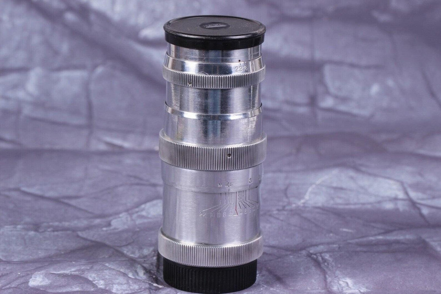 Wide Soviet lens Jupiter-11 1:4 F=135mm For Leica telephoto lens M39 Screw mount